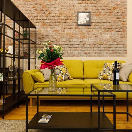 شقة Stylish Flat In The Heart Of Historical Center تيميشورا المظهر الخارجي الصورة