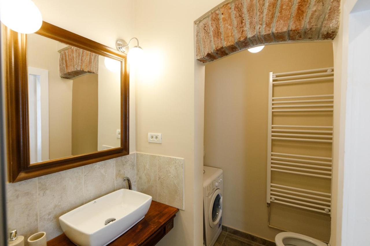 شقة Stylish Flat In The Heart Of Historical Center تيميشورا المظهر الخارجي الصورة